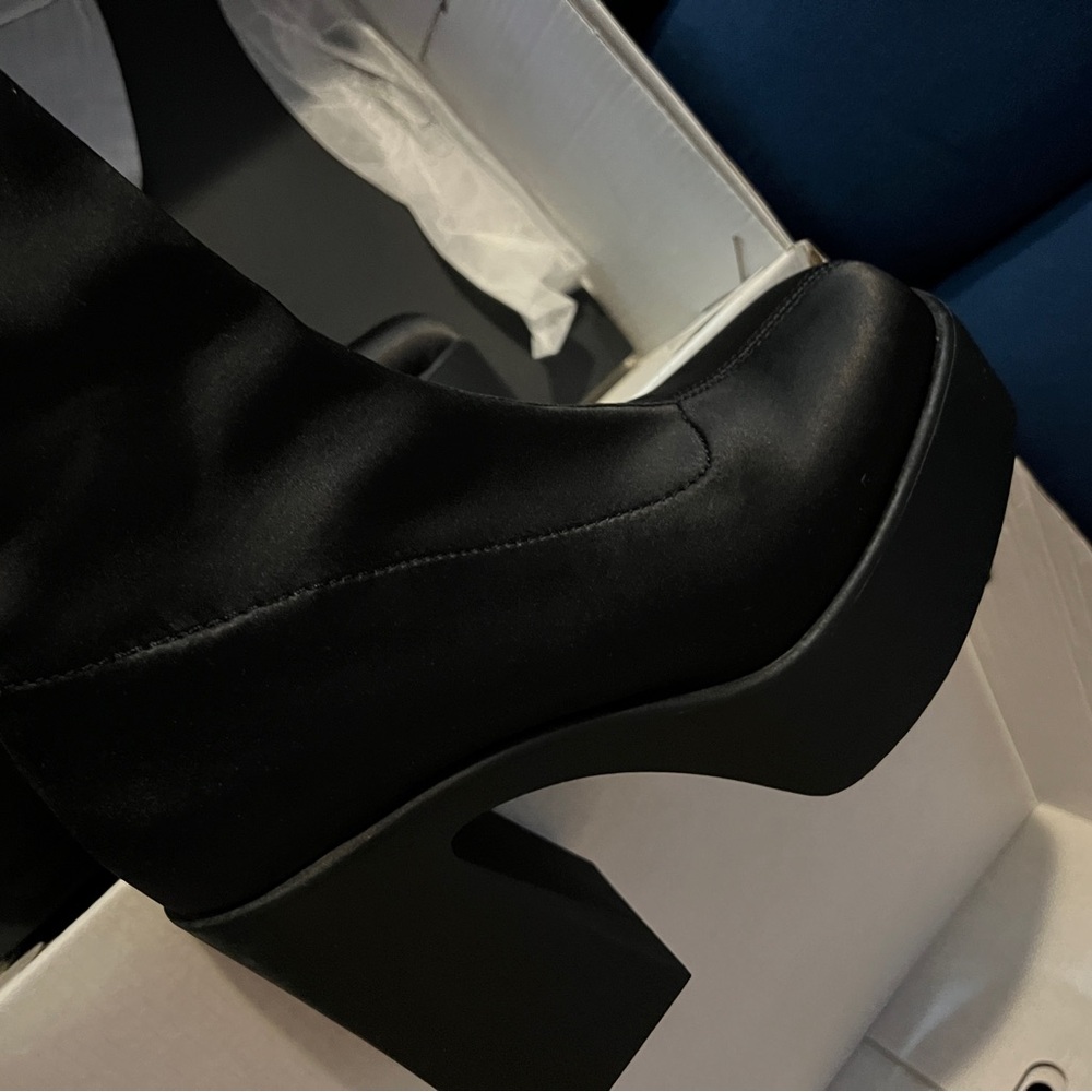 Aldo boots black